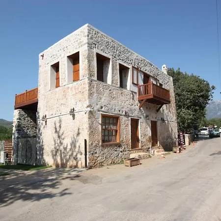Vasil, Relish Kayakoy