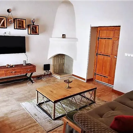 Vasil, Relish Kayakoy Villa *